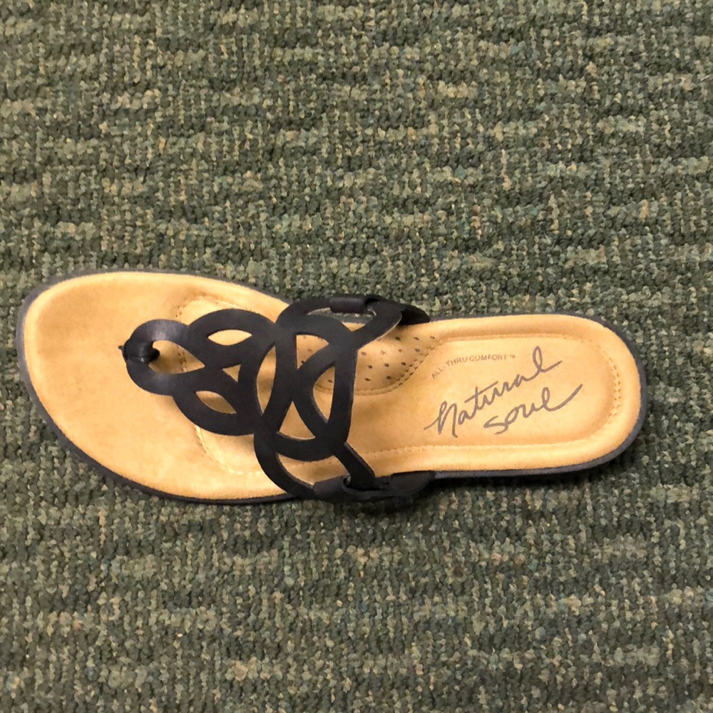 Naturalizer size 8 black sandals- worn once!